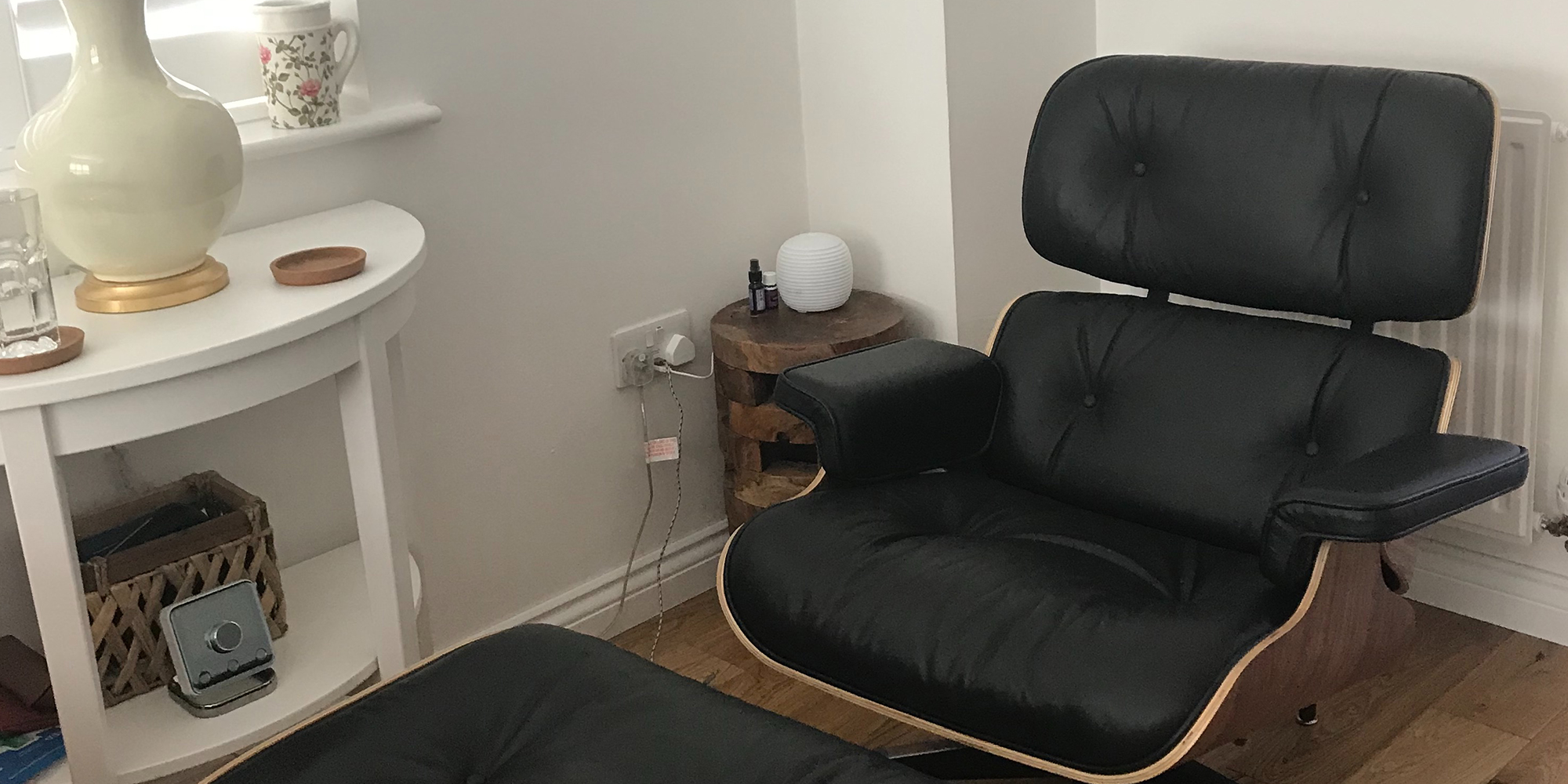 Eames Lounge Chair Reading Nook