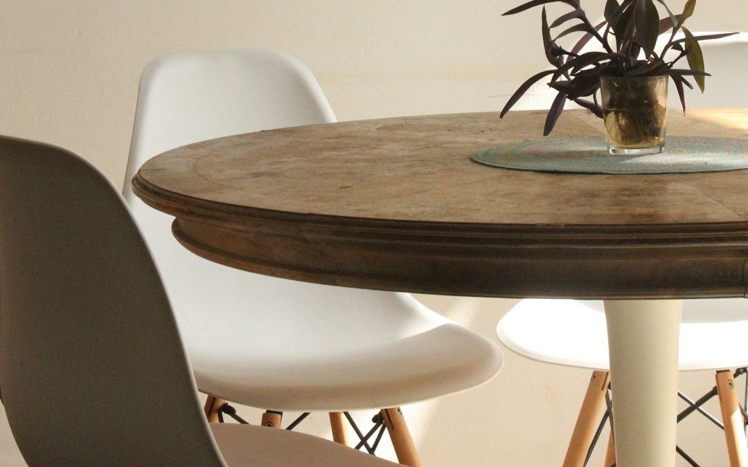 Wow your guests with gorgeous dining furniture