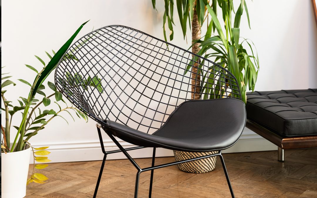 Your Guide To The Iconic Diamond Chair Replica