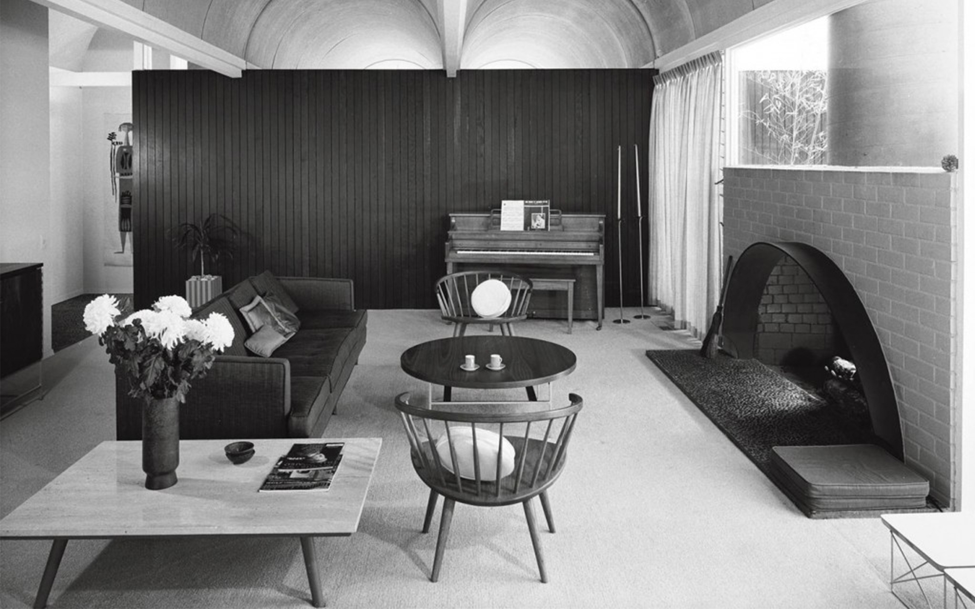 Inside Hidden Mid-Century Modern Mansions