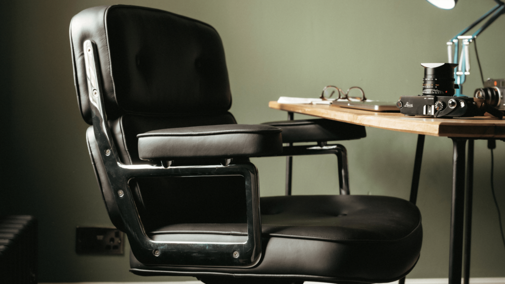 black-leather-cushioned-office-chair